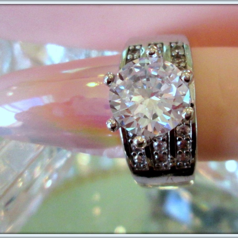 4.5C BRILLIANT GEMSTONE LADIES 18K WHITE GOLD FILLED ON 925 SILVER STUMPED S7